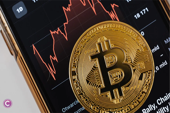 Fear of the mother of all rug pulls drives the price of bitcoin below $19,000.