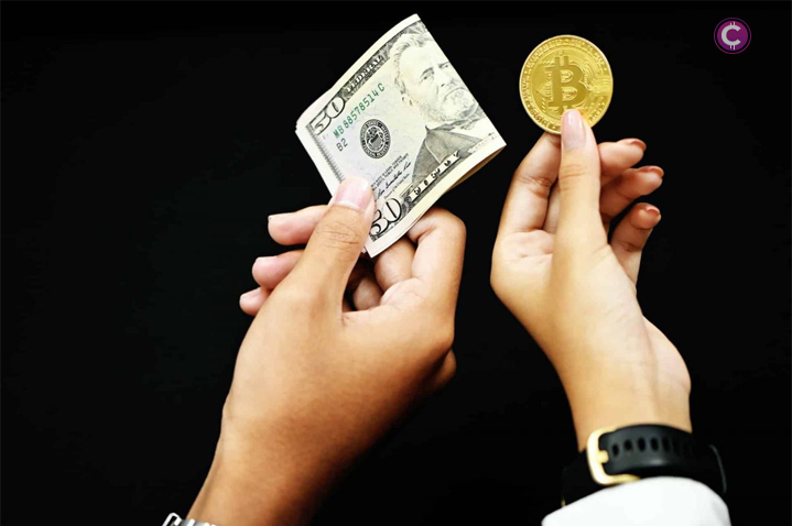 Bitcoin and fiat currencies exhibit a "stark contrast," according to a new Fidelity report.